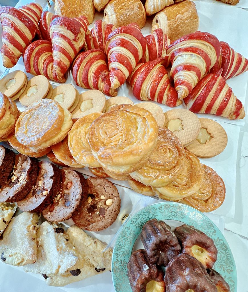 25 viennoiseries